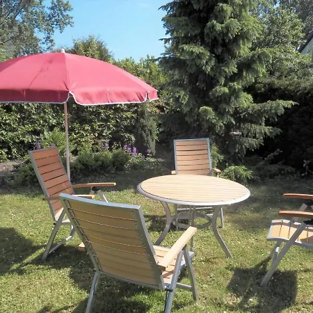 In In Ostseenaehe بيت للعطل