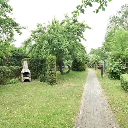 In In Ostseenaehe بيت للعطل