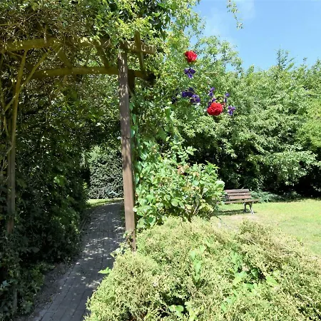 In In Ostseenaehe بيت للعطل